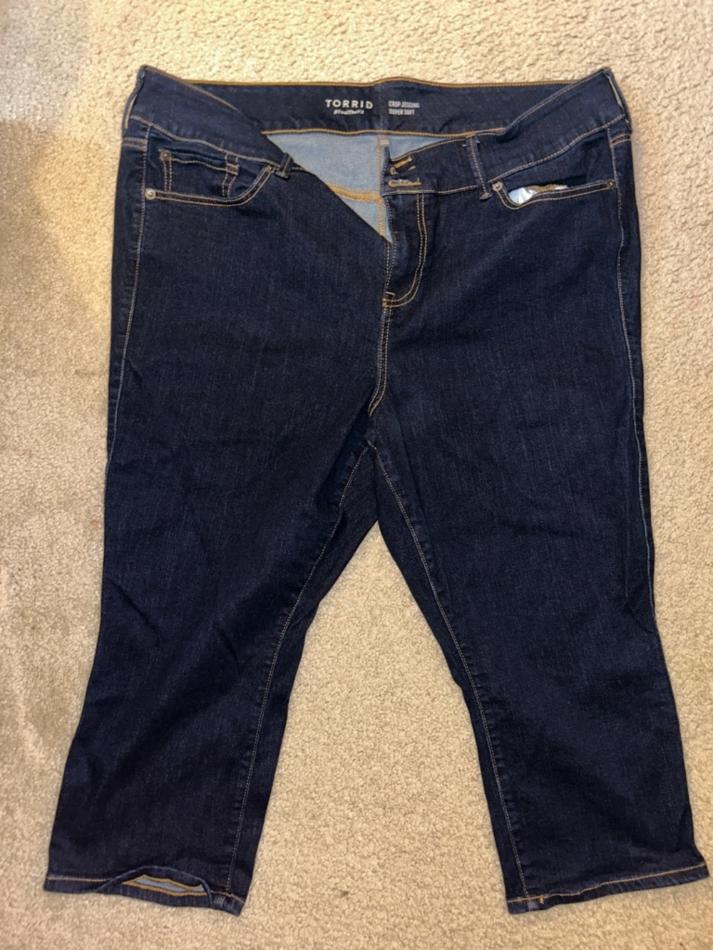 torrid Dark Indigo Stretch Denim Crop Jeans, size 22